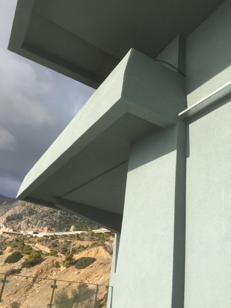 Θερμομόνωση τζακιού με πετροβάμβακα και τελικό ακρυλικό επίχρισμα λεπτομέρεια - ολοκληρωμενο έργο